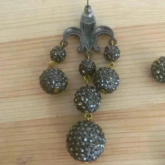 Fluer De Lis Womens Black Crystal Dangle Costume Earrings - Picture 5 of 8